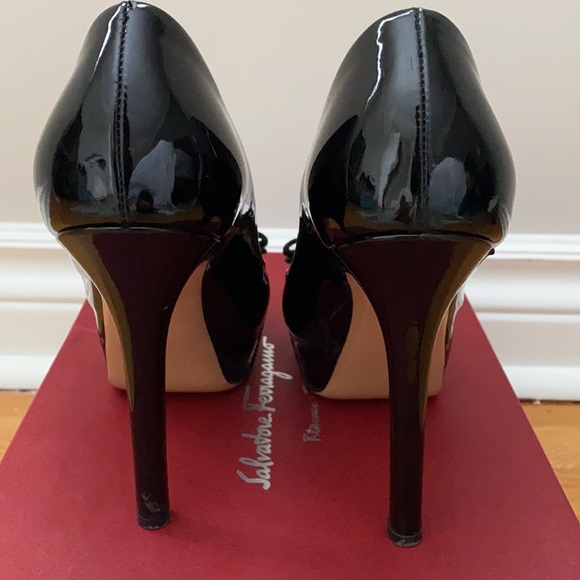 Salvatore Ferragamo Trilly Ferro Black Patent Heels (Size 6) - Picture 3 of 6